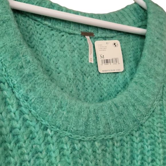 Free People Blue Bell Scoop Neck Oversized Slouchy Electric Teal Sweater NWT - Picture 15 of 15